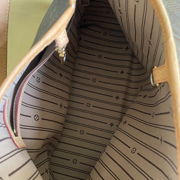 Louis Vuitton Monogram Delightful Tote - Picture 3 of 12